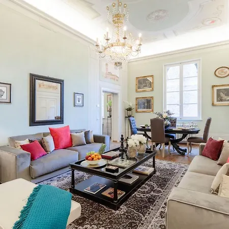 公寓 The Medieval Penthouse, Indulge Among History In A Luxury 5 Bedrooms