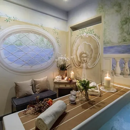 The Medieval Penthouse, Indulge Among History In A Luxury 5 Bedrooms Apartment Lucca