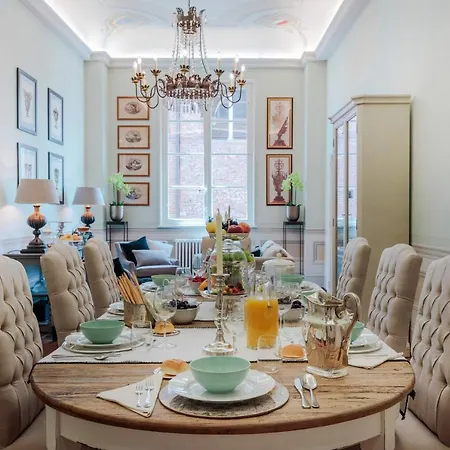 The Medieval Penthouse, Indulge Among History In A Luxury 5 Bedrooms Apartment *